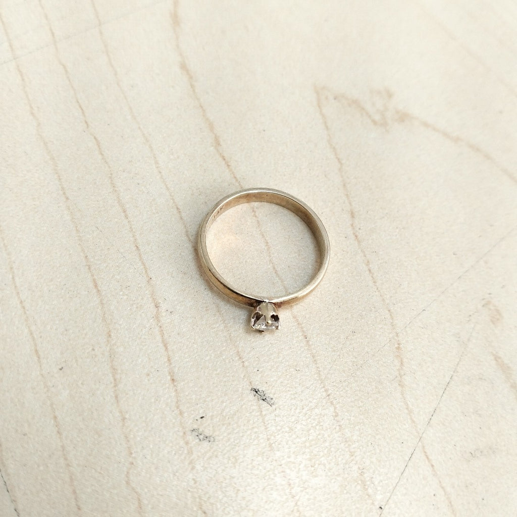 ANILLITO ORO 14 K 2.3 GRMS (SEMINUEVO)