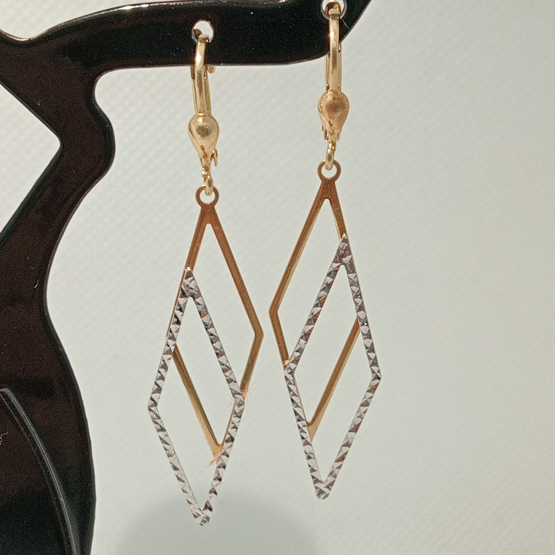 ARETES PAR ORO COMBINADO 14 K 2.1 GRMS (SEMINUEVO)
