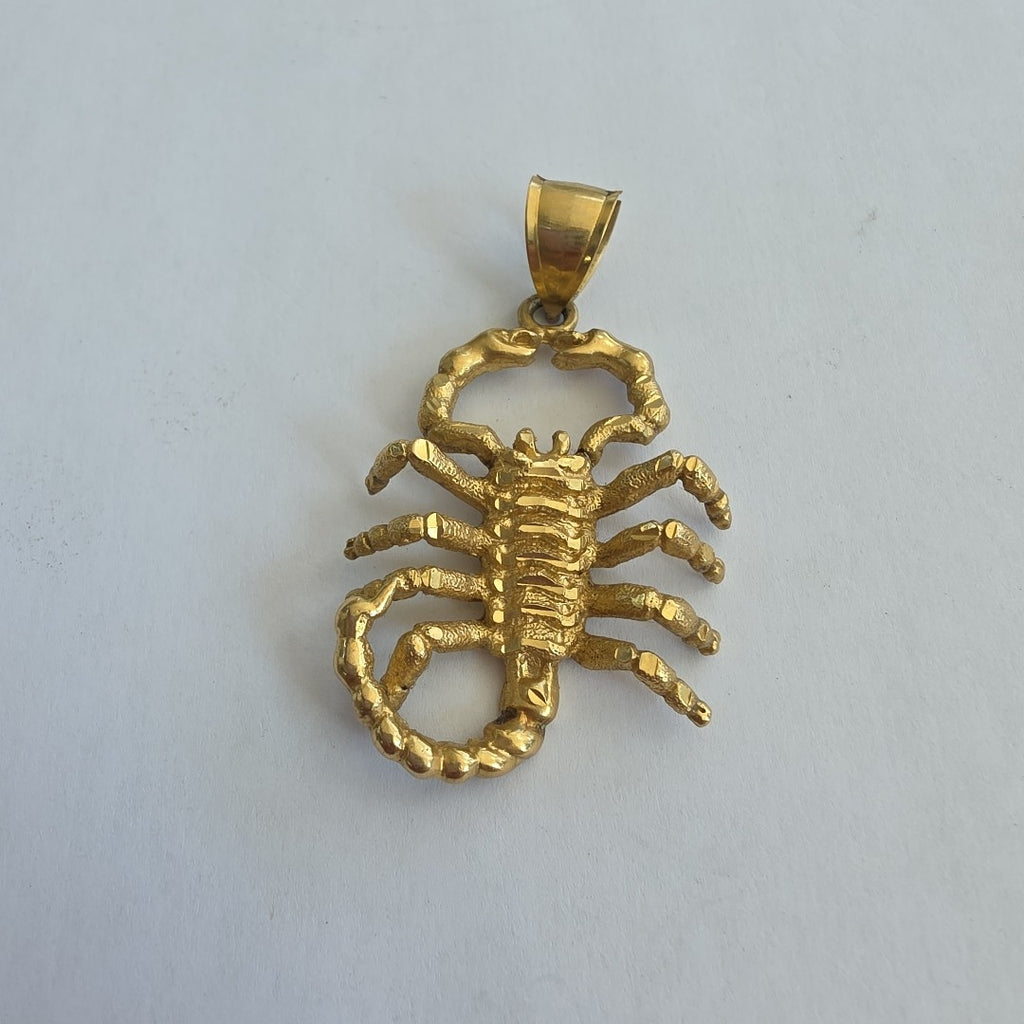 DIJE ORO 14 K 11.9 GRMS (SEMINUEVO)