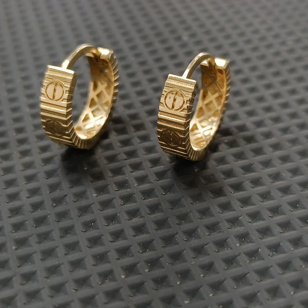 ARRACADAS PAR ORO 14 K 2.8 GRMS (SEMINUEVO)