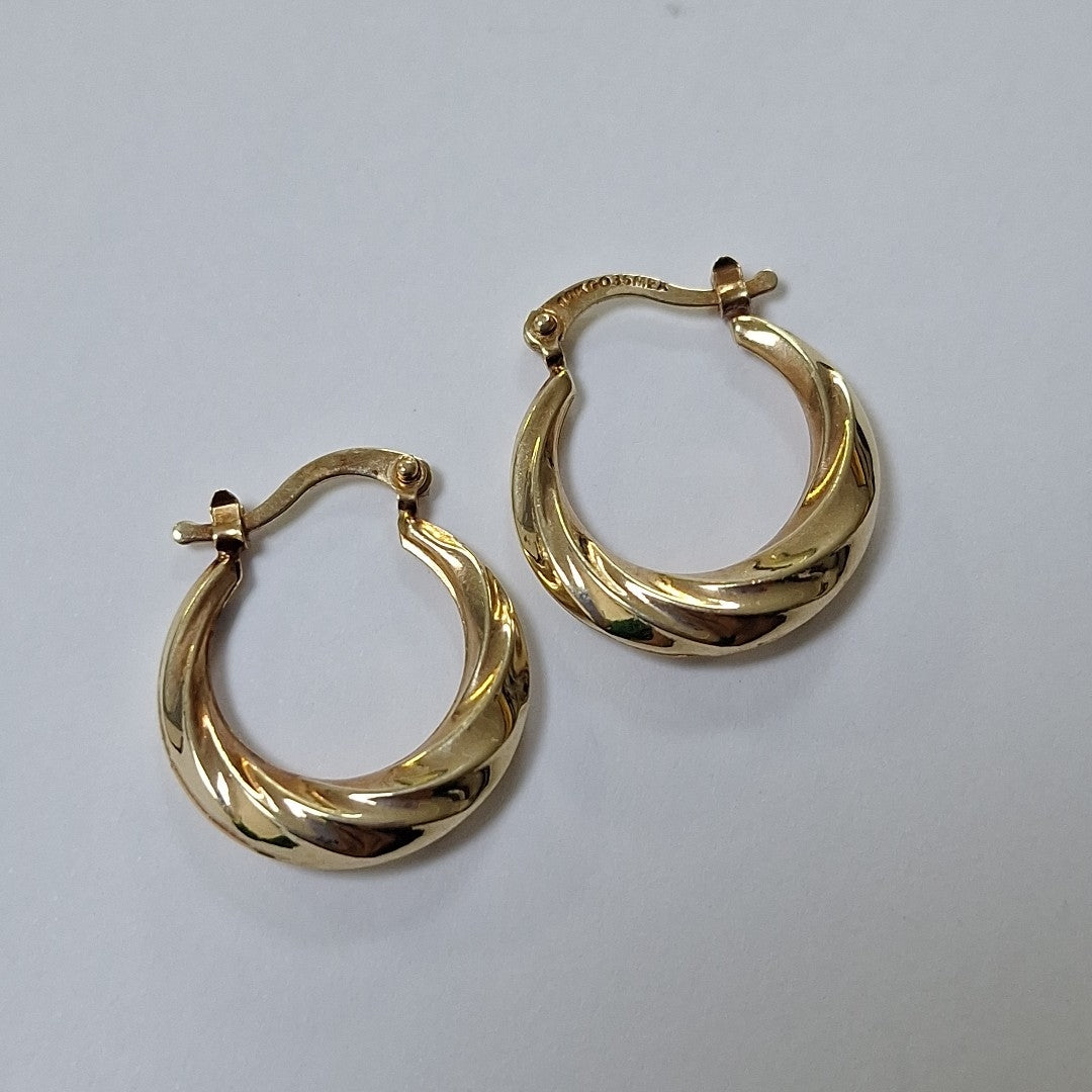 ARRACADAS PAR ORO 10 K 1.7 GRMS (SEMINUEVO)