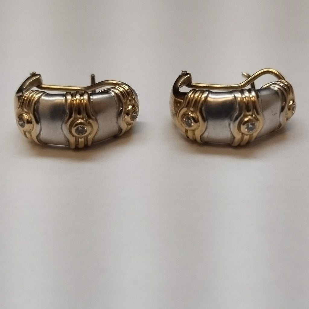 ARETES PAR ORO 14 K 6.8 GRMS (SEMINUEVO)