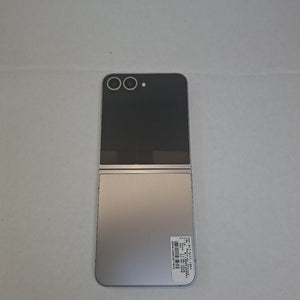 CELULAR SAMSUNG GALAXY Z FLIP6 SM-F741B (2024) 512 GB 12 GB RAM (SEMINUEVO)