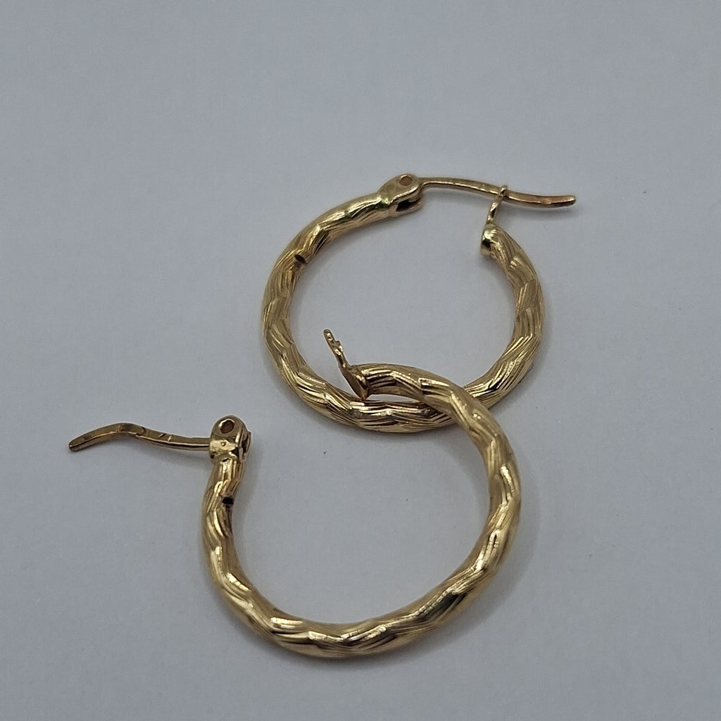 ARETES PAR ORO 14 K 1.7 GRMS (SEMINUEVO)