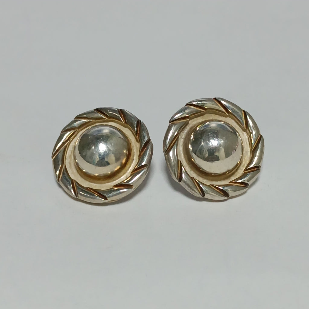 ARETES PAR PLATA 8.9 GRMS (SEMINUEVO)