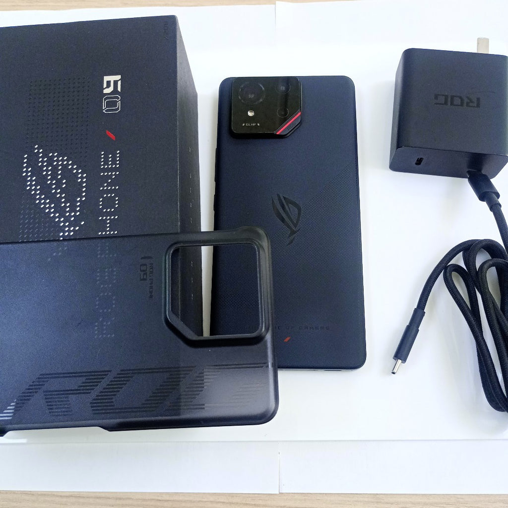 CELULAR ASUS ROG PHONE 9 AI2501B (2024) 512 GB 12 GB RAM (SEMINUEVO)