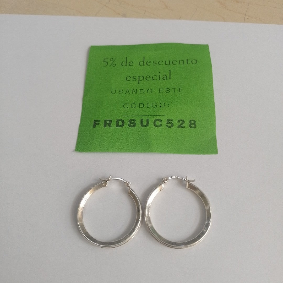 ARRACADAS PAR PLATA 5.6 GRMS (SEMINUEVO)