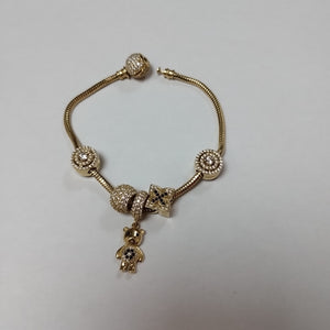 PULSERA CHARM ORO 14K 16.7 (NUEVO)
