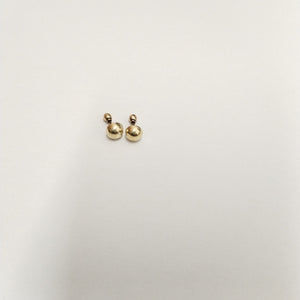 ARETES PAR ORO 14 K 0.5 GRMS (SEMINUEVO)