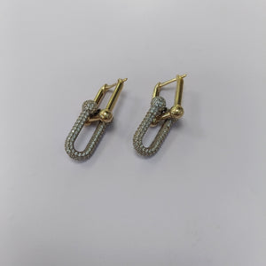 ARETES PAR ORO 14 K 9.4 GRMS (SEMINUEVO)