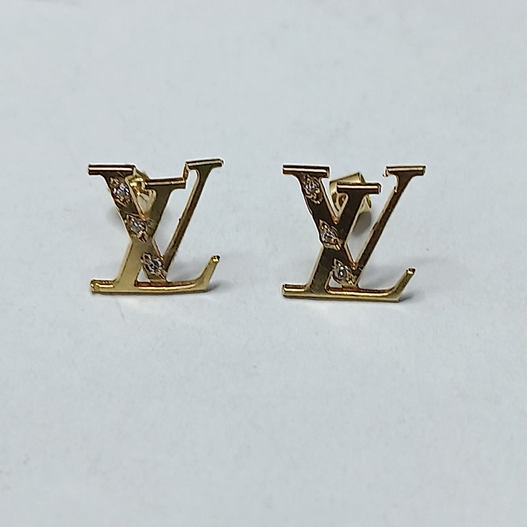 ARETES PAR ORO 14 K 0,60 GRMS (SEMINUEVO)