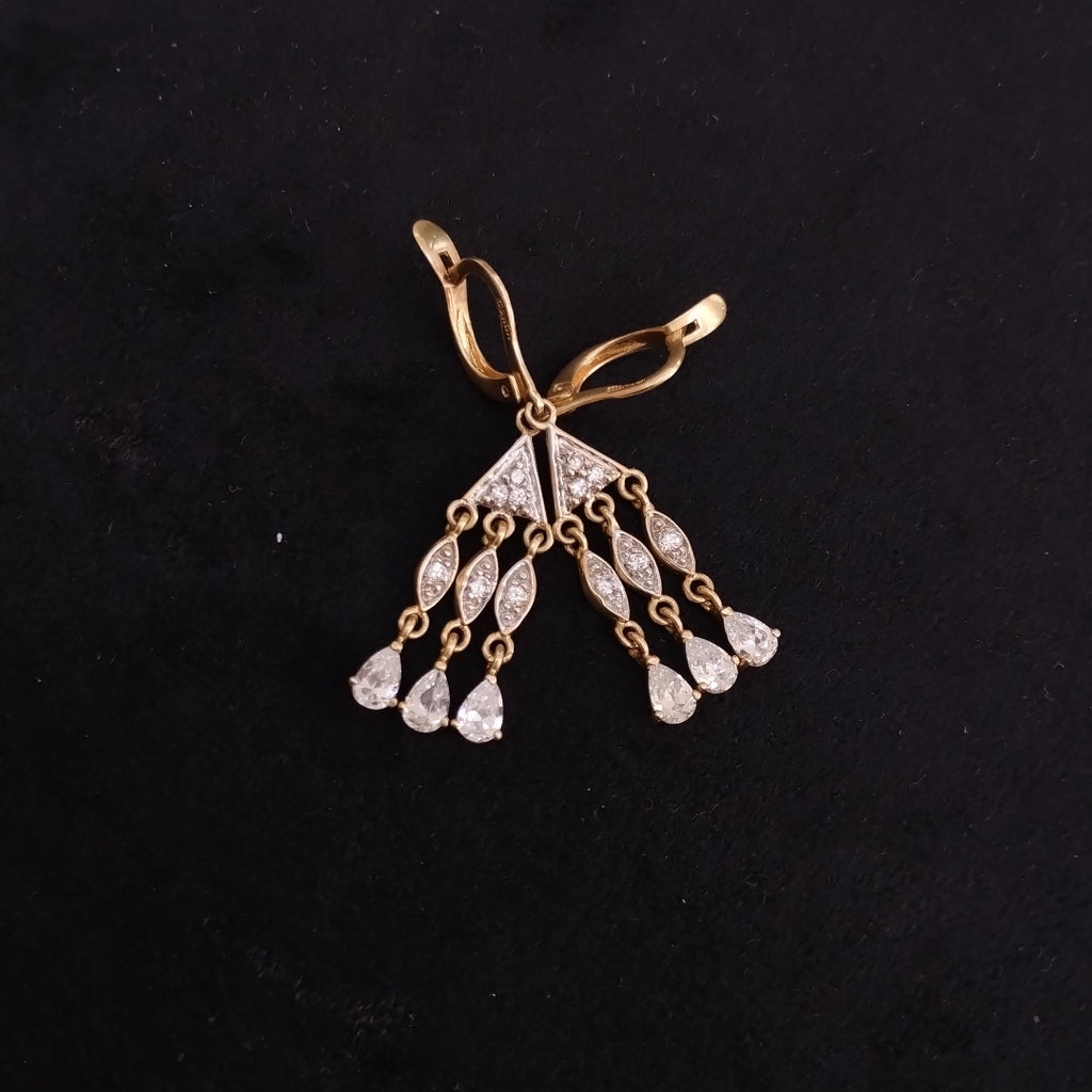 ARETES PAR ORO 14 K 7.5 GRMS (SEMINUEVO)