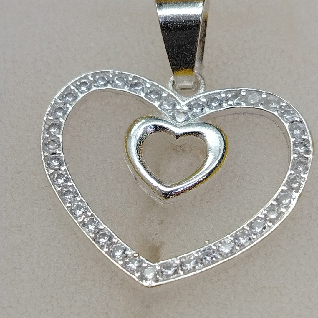 DIJE CORAZON C/CIRCONIAS PLATA .925 2.7 GR (NUEVO)