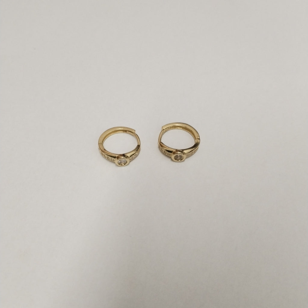 ARRACADAS PAR ORO 14 K 2.3 GRMS (SEMINUEVO)