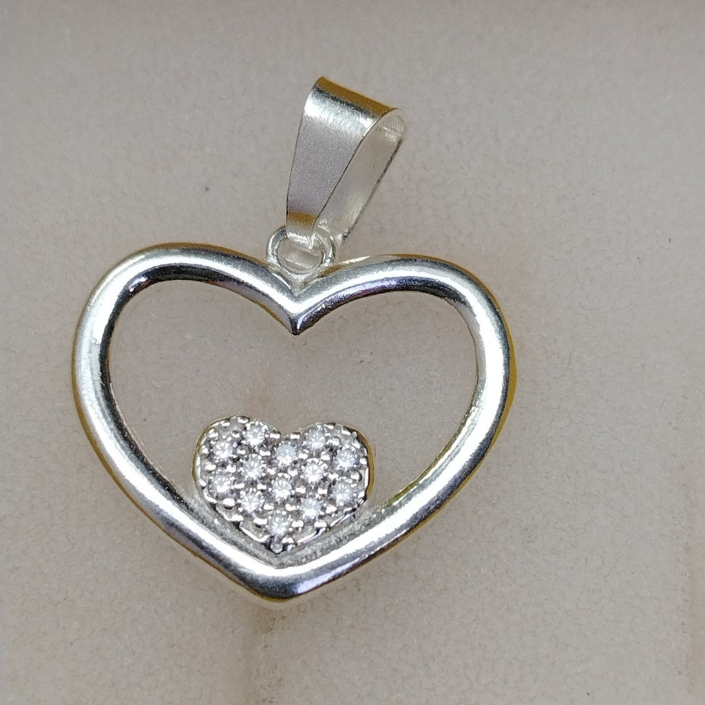 DIJE CORAZON C/CIRCONIAS PLATA .925 2.8 GR (NUEVO)