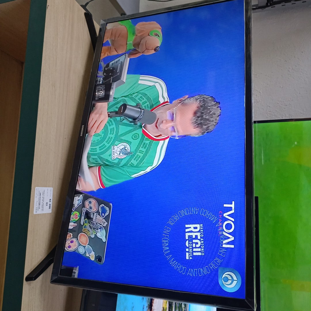 PANTALLA SAMSUNG UN32T4310AF (2024) 32" LED 4K (SEMINUEVO)