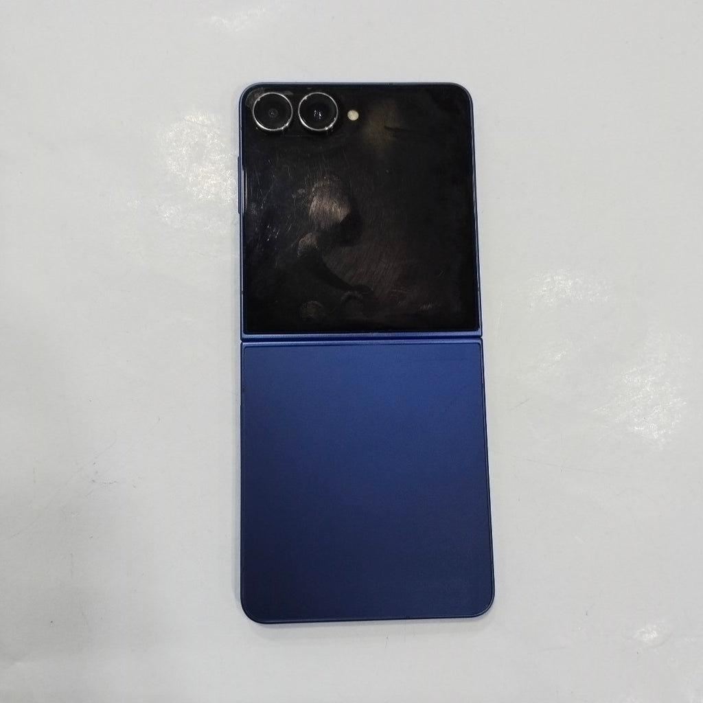 CELULAR SAMSUNG GALAXY Z FLIP 7 SM-F766B (2025) 512 GB 12 GB RAM (SEMINUEVO)