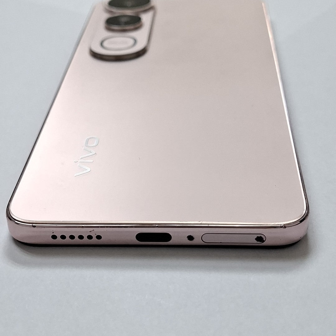 CELULAR VIVO V50 LITE 5G V2440 (2025) 256 GB 12 GB RAM (SEMINUEVO)
