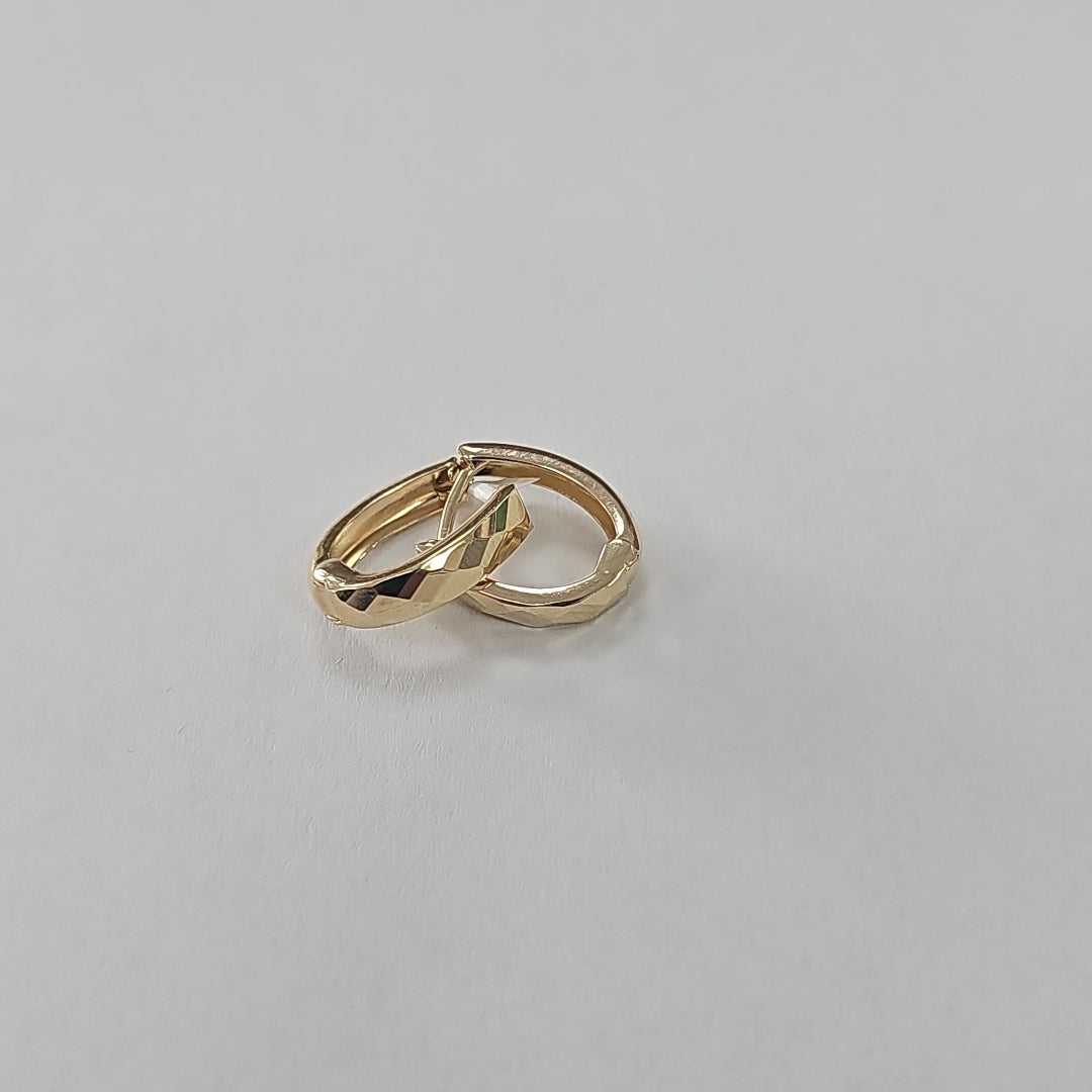 HUGGIES ORO 14K 1.1 (NUEVO)