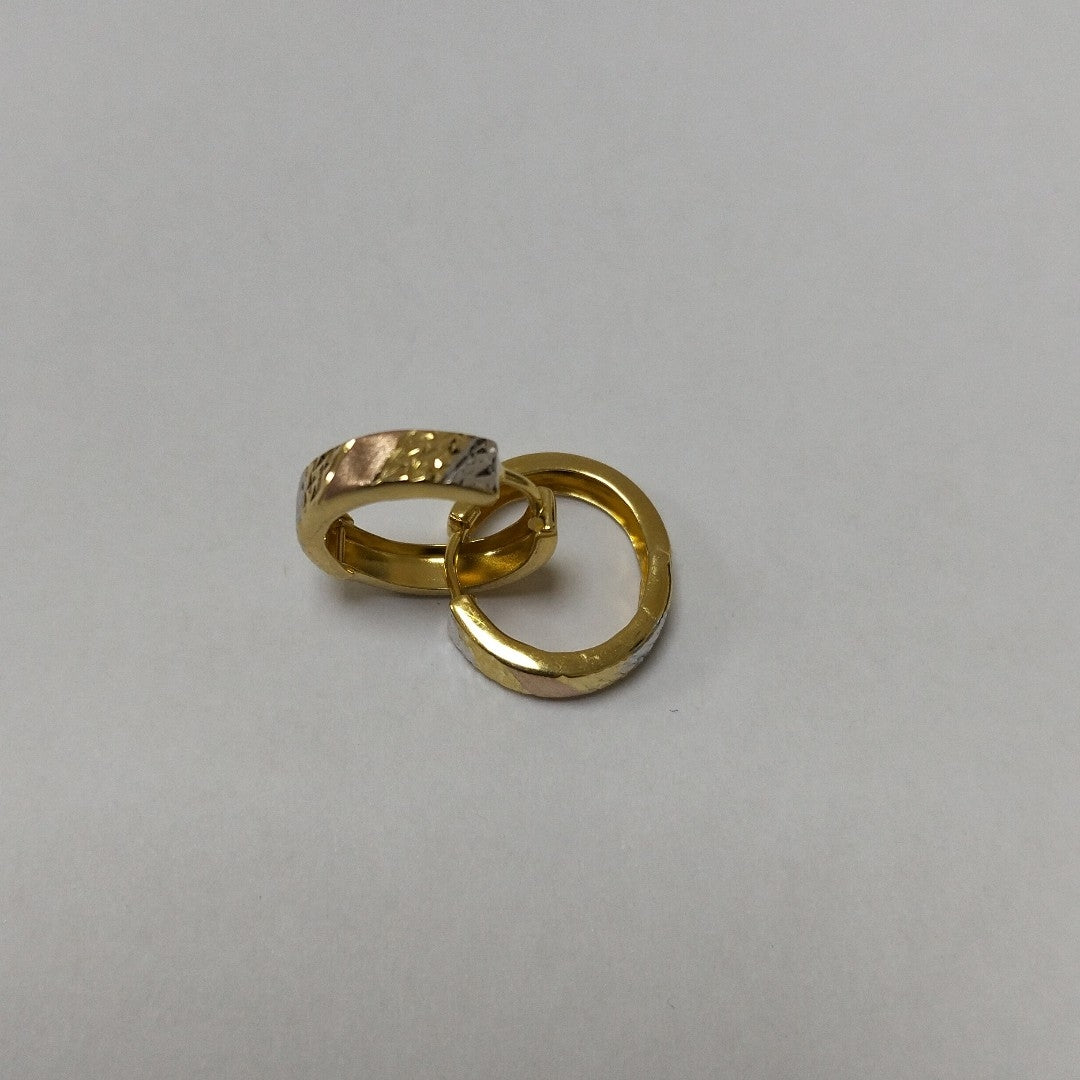 HUGGIES ORO 14K 1.5 (NUEVO)