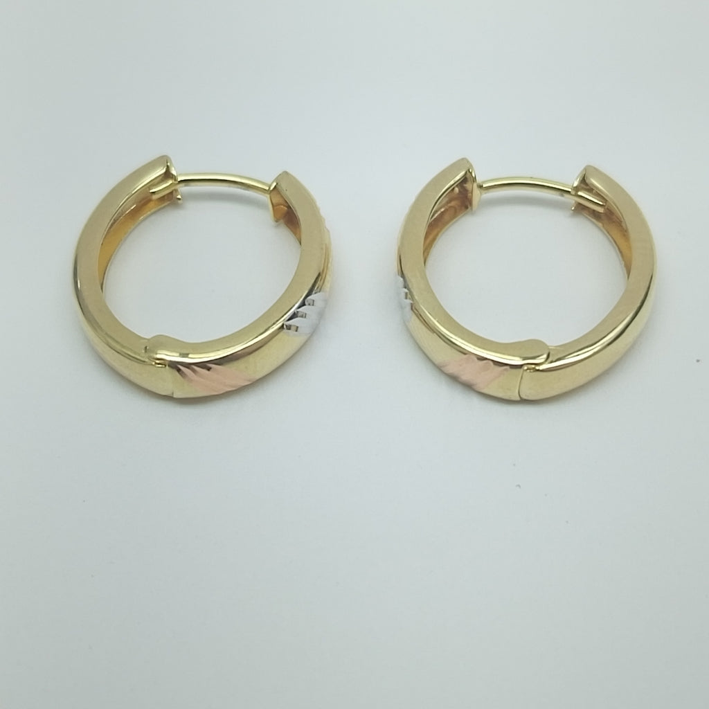 HUGGIES ORO 14K 1.8 (NUEVO)