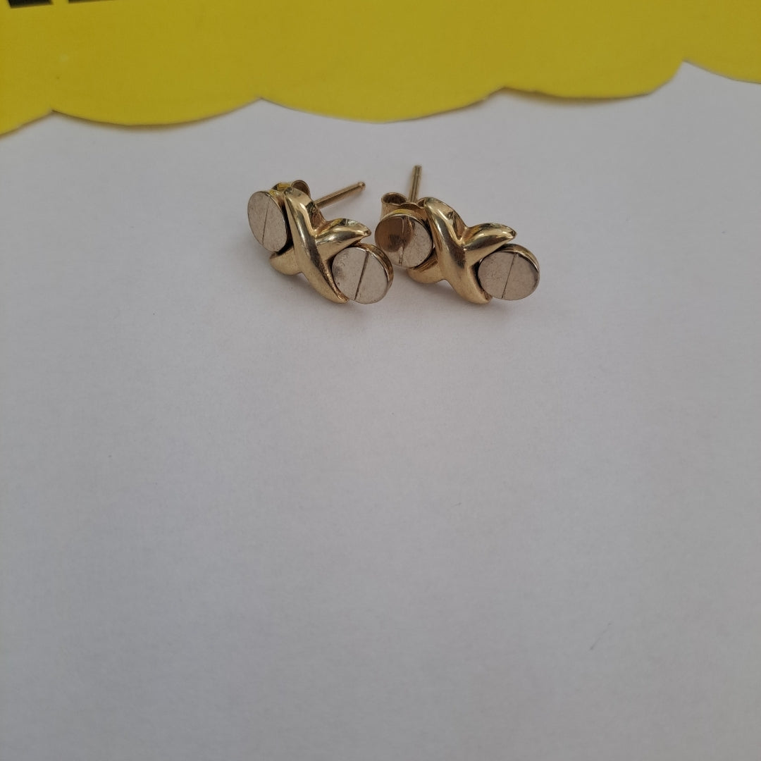 ARETES PAR ORO 14 K 2.4 GRMS (SEMINUEVO)