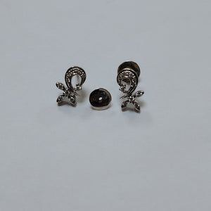 ARETES PAR ORO BLANCO 18 K 3,40 GRMS (SEMINUEVO)