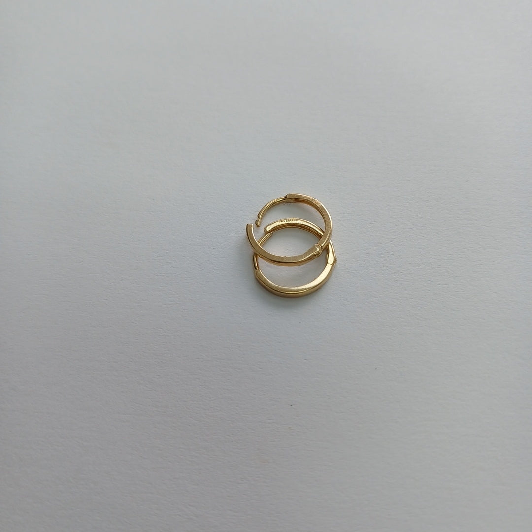 HUGGIES ORO 14K 0.9 (NUEVO)
