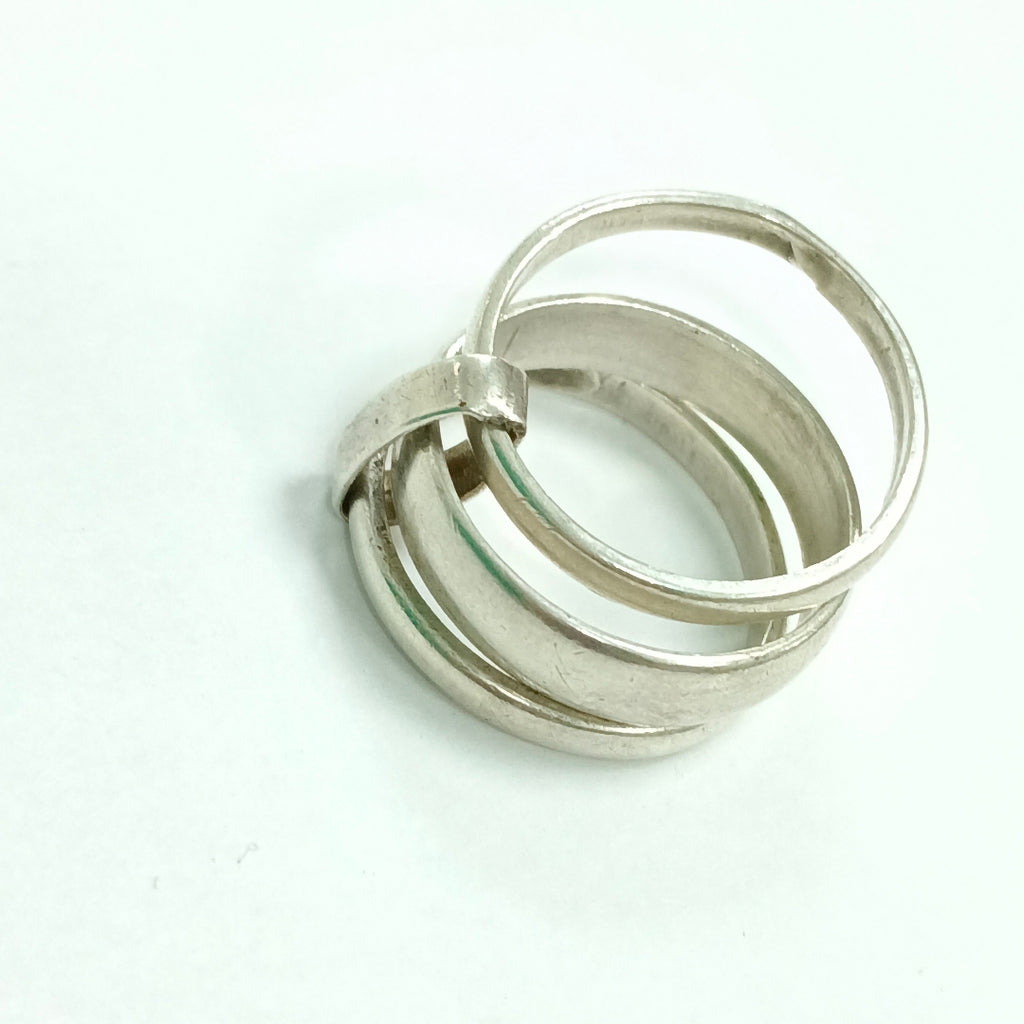 ANILLITO ORO,PLATA 7,80 GRMS (SEMINUEVO)