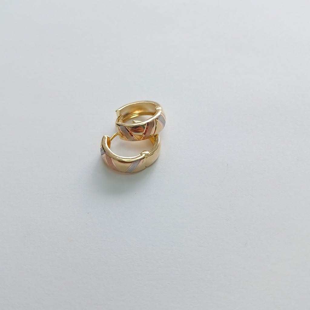 HUGGIES ORO 14K 1.8 (NUEVO)
