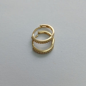 HUGGIES ORO 14K 1.1 (NUEVO)