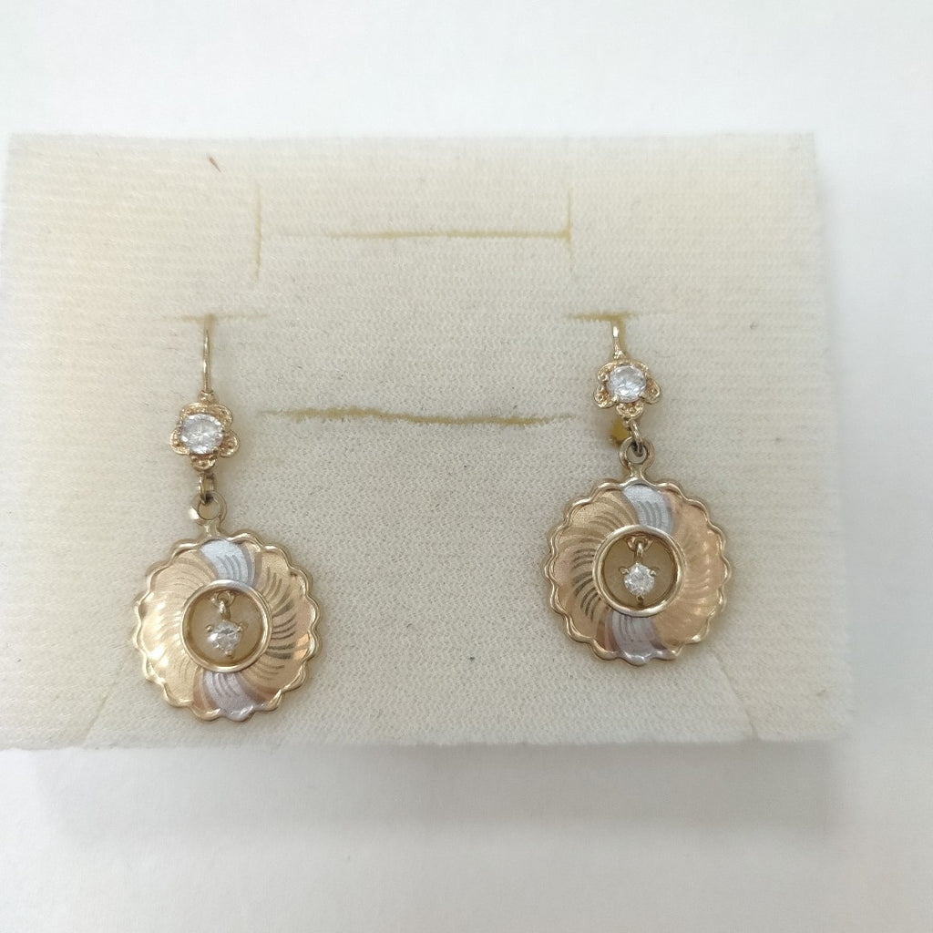 ARETES PAR ORO 14 K 2.7 GRMS (SEMINUEVO)