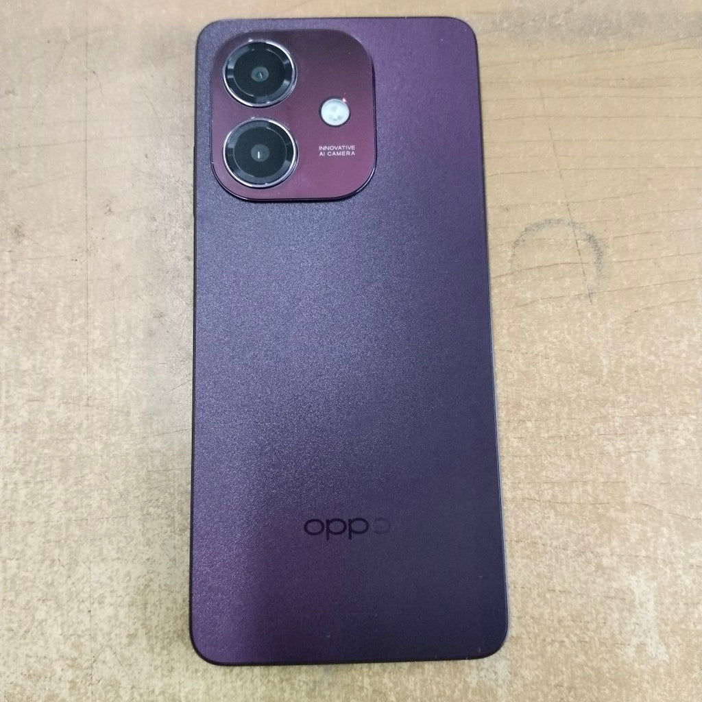 CELULAR OPPO A40 CPH2669 (2024) 256 GB 4 GB RAM (SEMINUEVO)