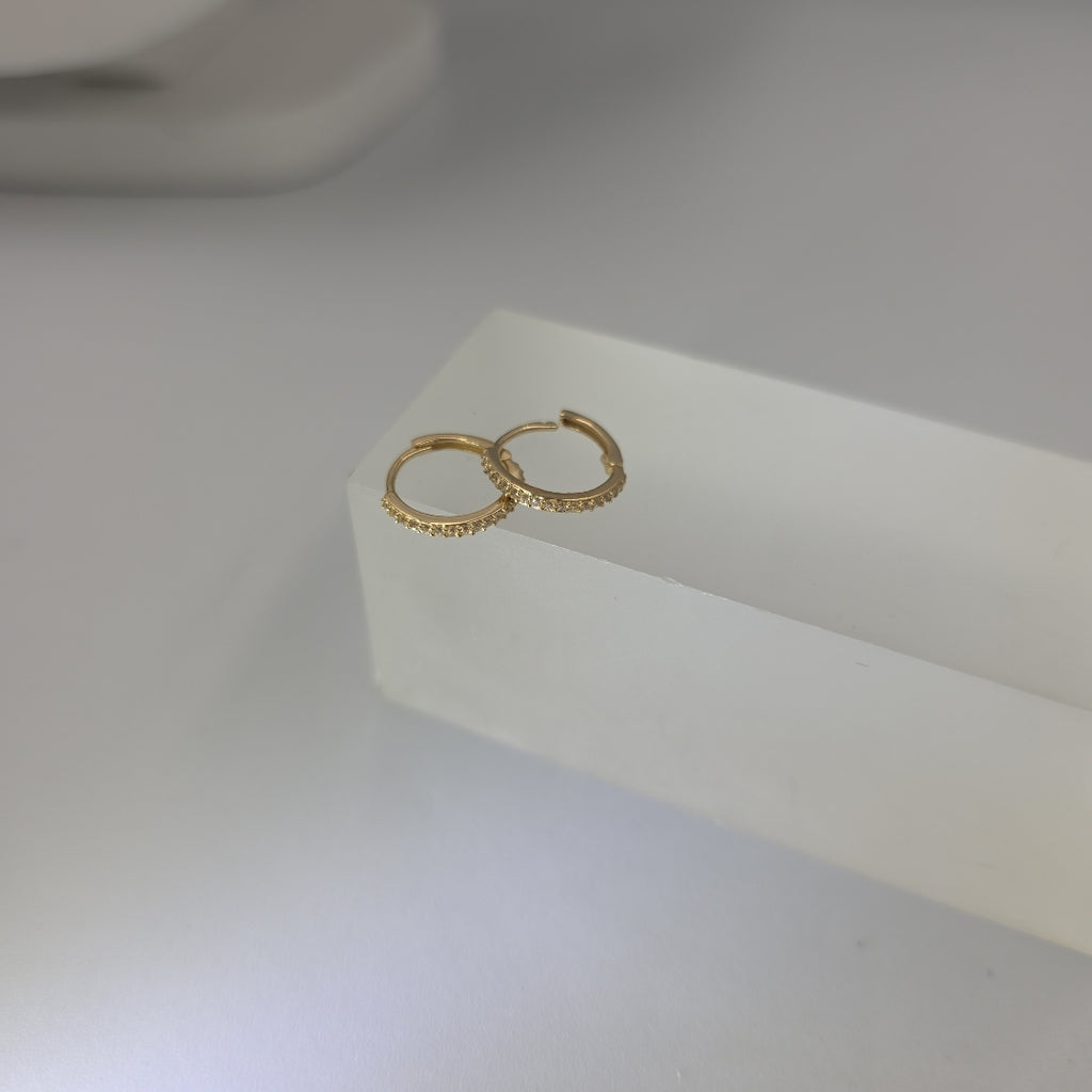 HUGGIES ORO 14K 1.3 (NUEVO)
