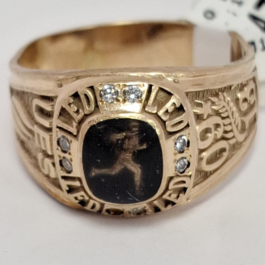 ANILLO DE GRADUACIÓN ORO 10 K 9.8 GRMS (SEMINUEVO)
