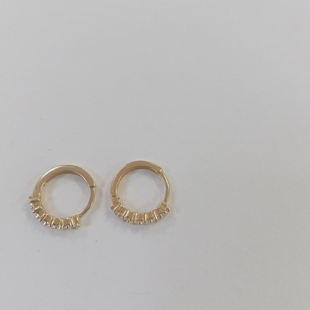 HUGGIES ORO 14K 1.6 (NUEVO)
