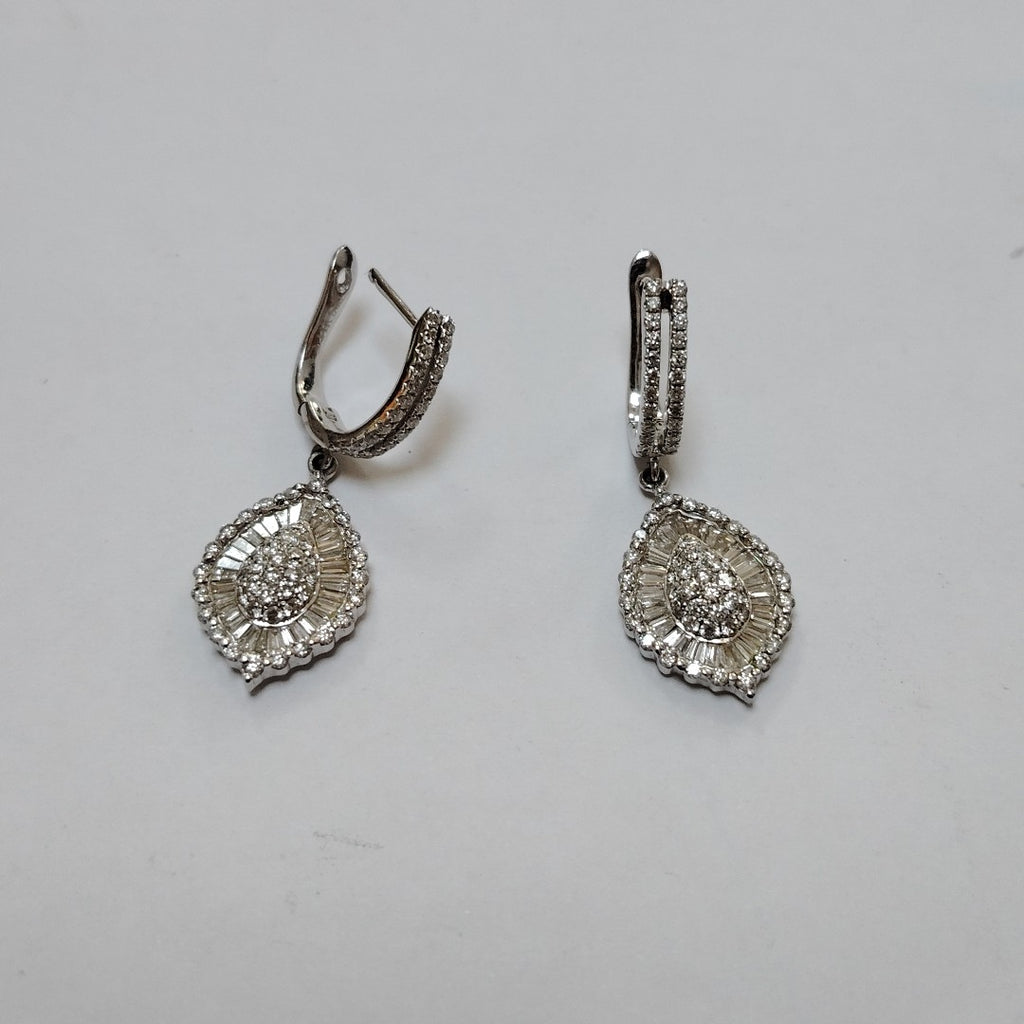 ARETES PAR ORO BLANCO 14 K 5,30 GRMS (SEMINUEVO)