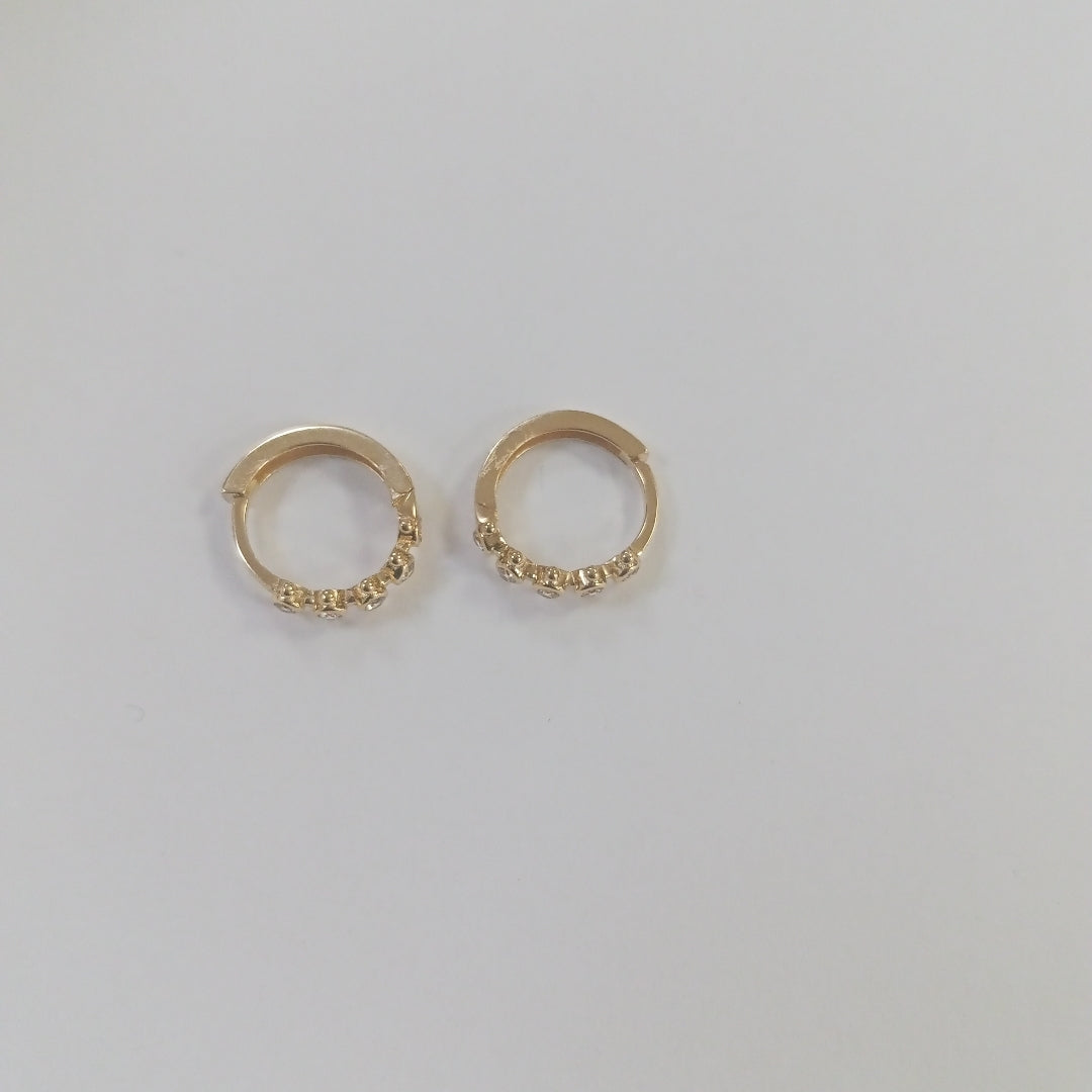 HUGGIES ORO 14K 1.4 (NUEVO)