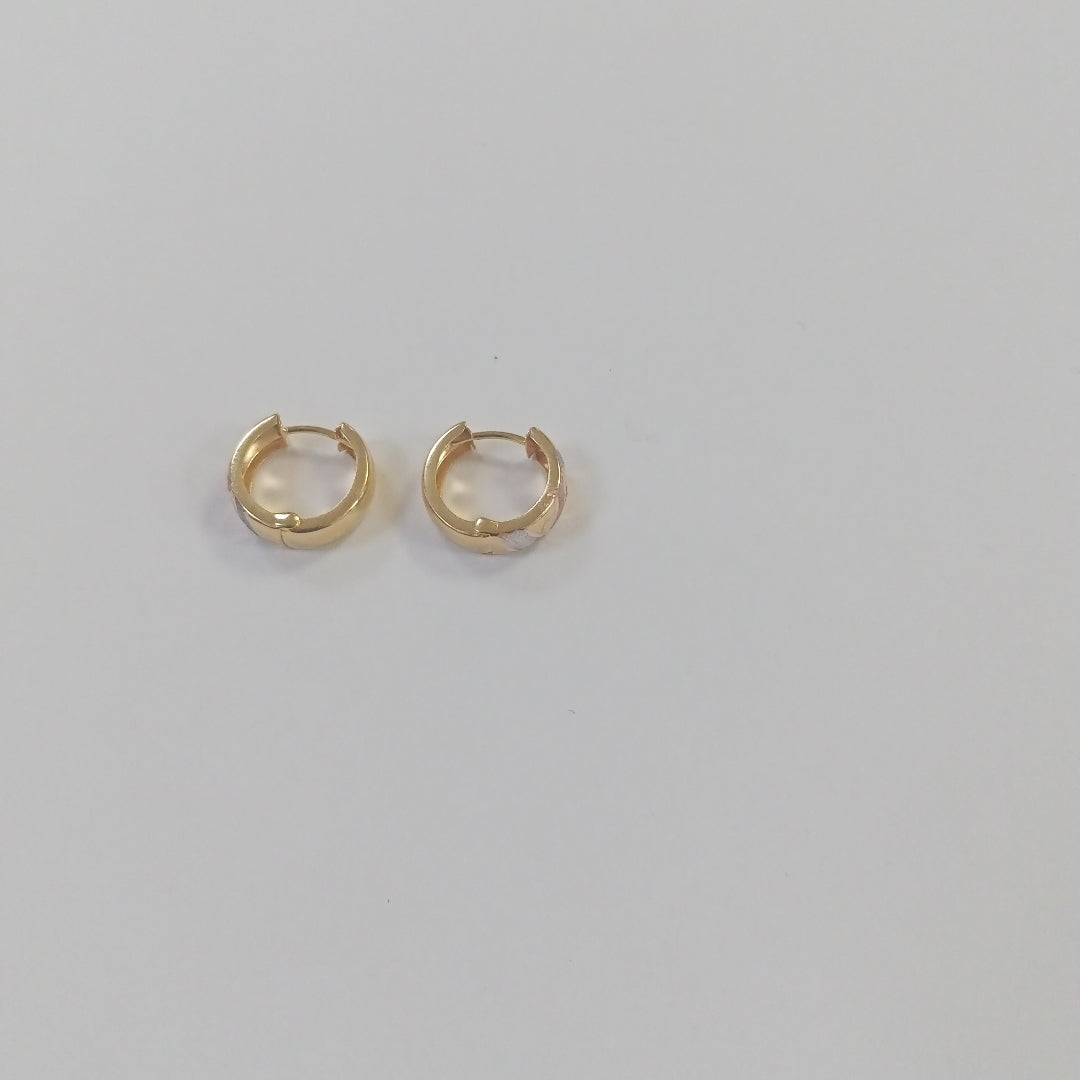 HUGGIES ORO 14K 1.8 (NUEVO)
