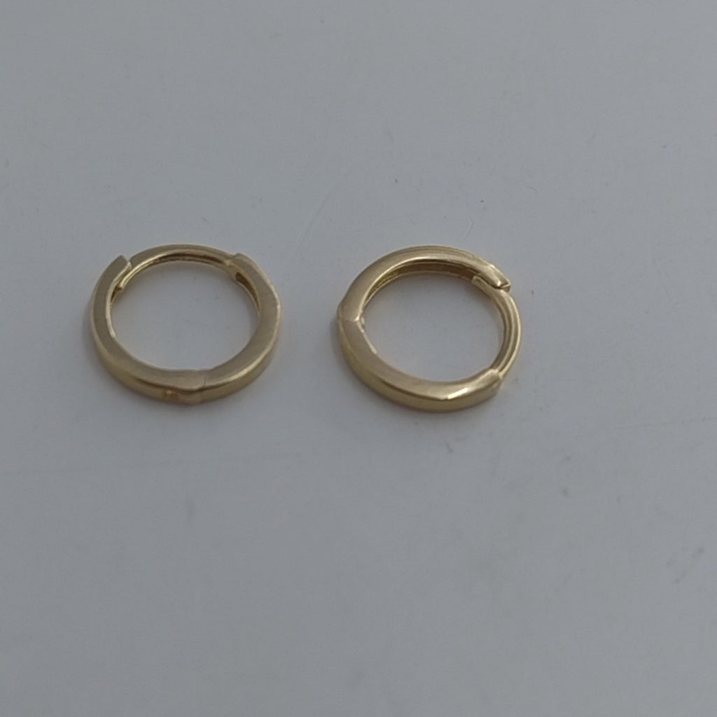 HUGGIES ORO 14K 0.6 (NUEVO)