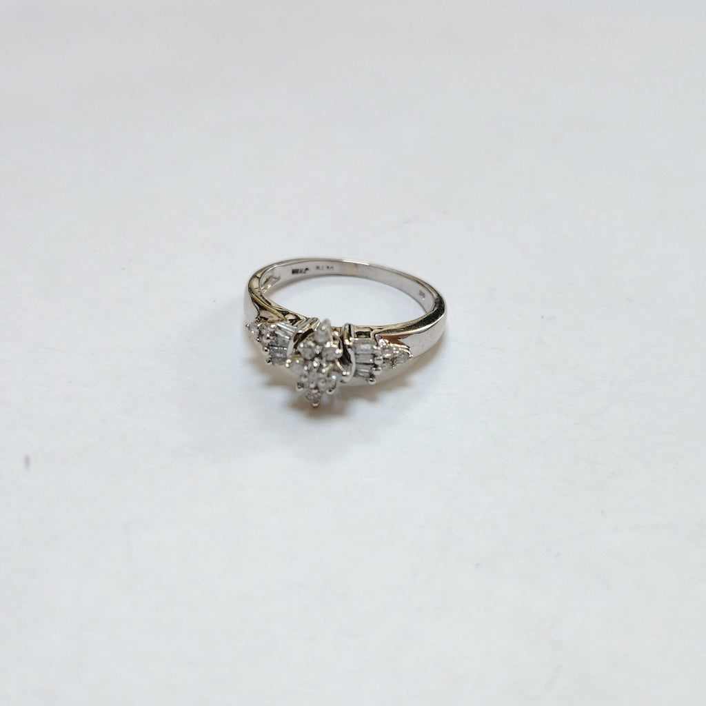 ANILLITO ORO BLANCO 10 K 2,70 GRMS (SEMINUEVO)