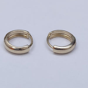 HUGGIES ORO 14K 1.1 (NUEVO)
