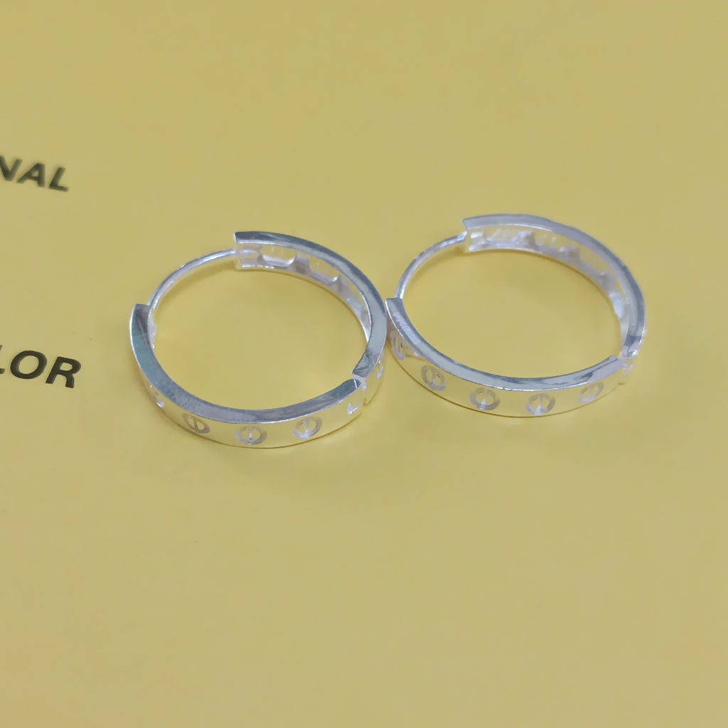 ARETES ARRACADAS FIG TORNILLOS PLATA .925 2.63 GR (NUEVO)
