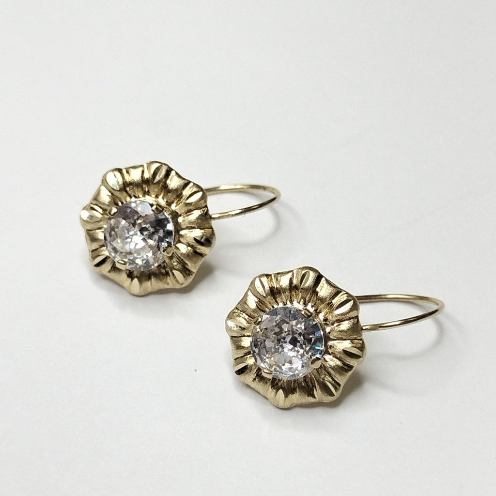 ARETES PAR ORO 10 K 1 GRMS (SEMINUEVO)