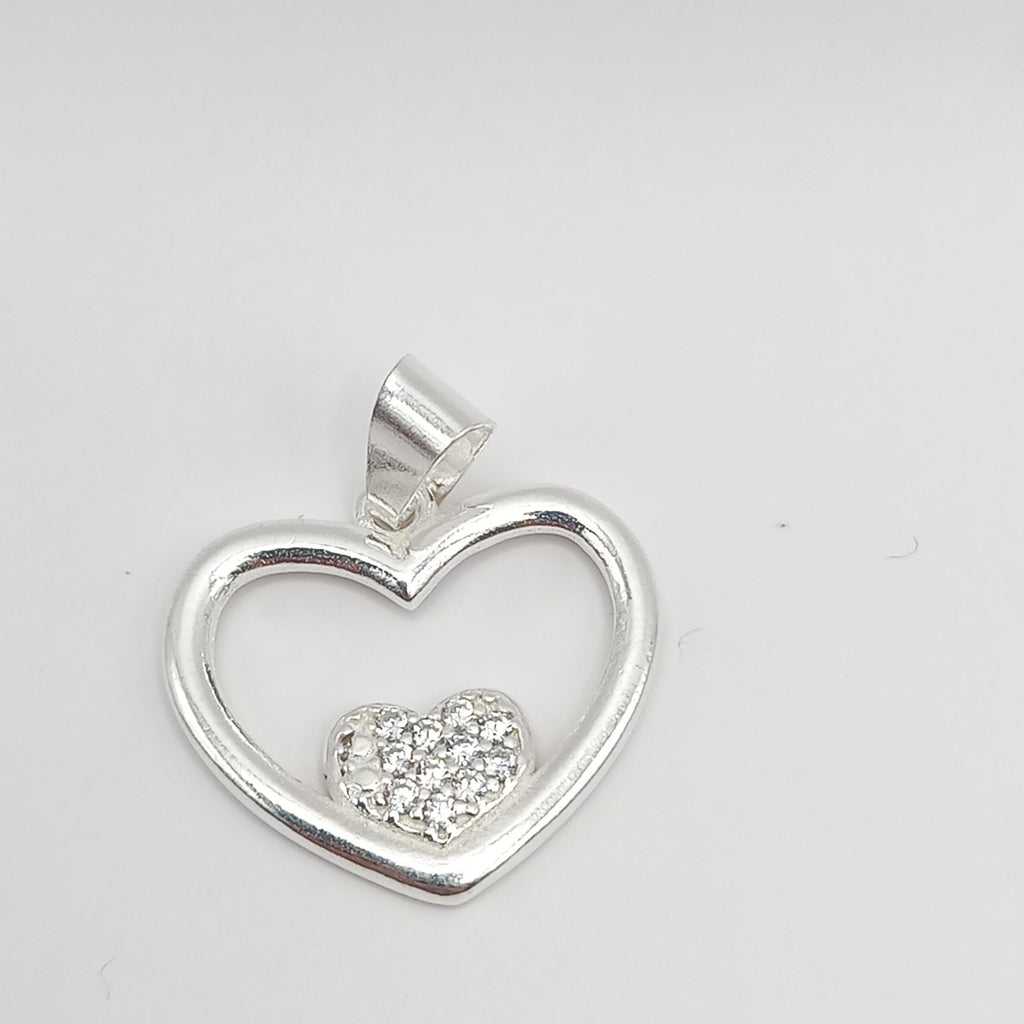 DIJE CORAZON C/CIRCONIAS PLATA .925 2.7 GR (NUEVO)