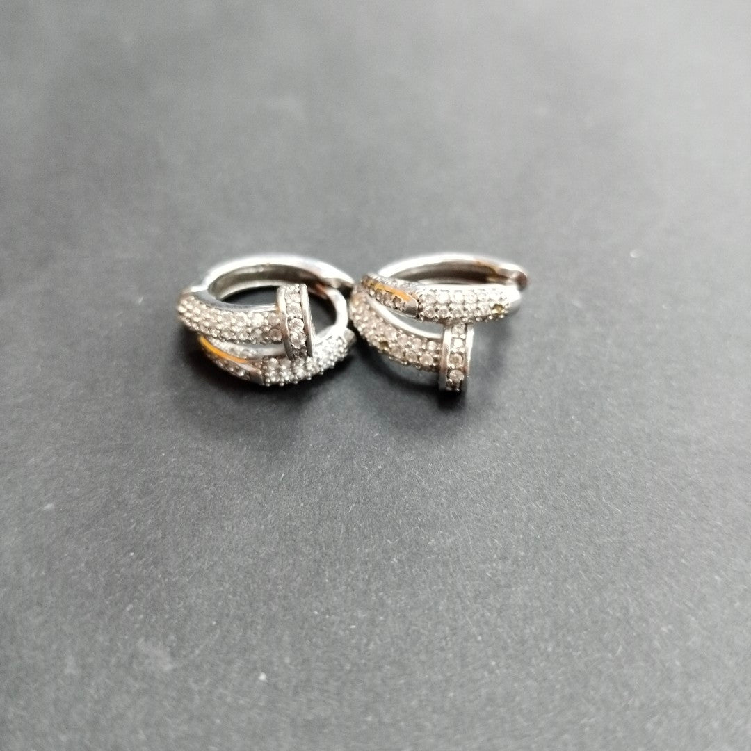 ARETES PAR ORO BLANCO 14 K 7,00 GRMS (SEMINUEVO)