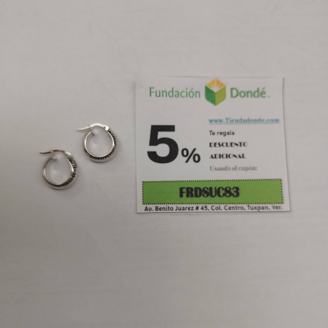 ARRACADAS PAR ORO BLANCO 14 K 2.5 GRMS (SEMINUEVO)