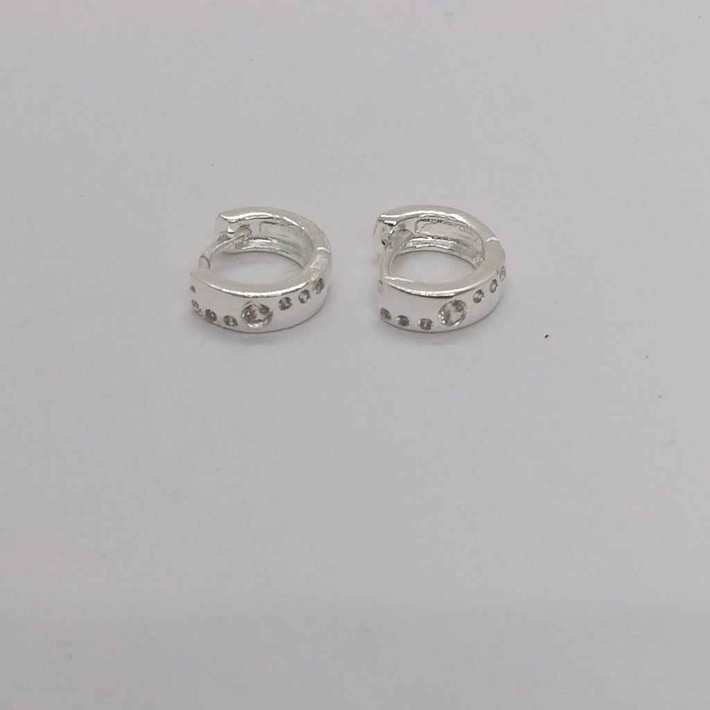 ARRACADAS C/CIRCONIAS PLATA .925 2.4 GR (NUEVO)