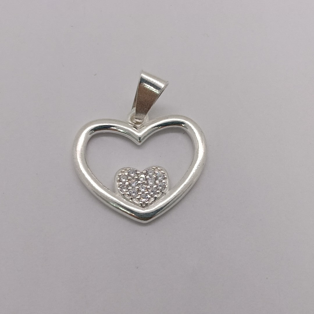 DIJE CORAZON C/CIRCONIAS PLATA .925 2.6 GR (NUEVO)