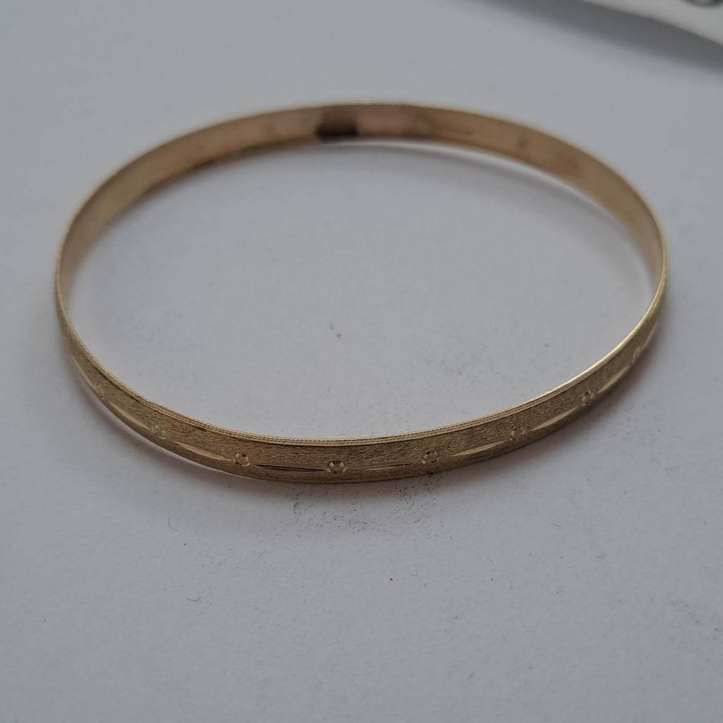 PULSERA RIGIDA ORO 10 K 6,00 GRMS (SEMINUEVO)
